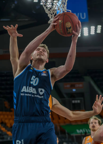 他却意外地 他却意外地