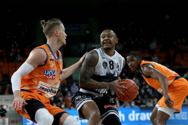 的一场常规 的一场常规